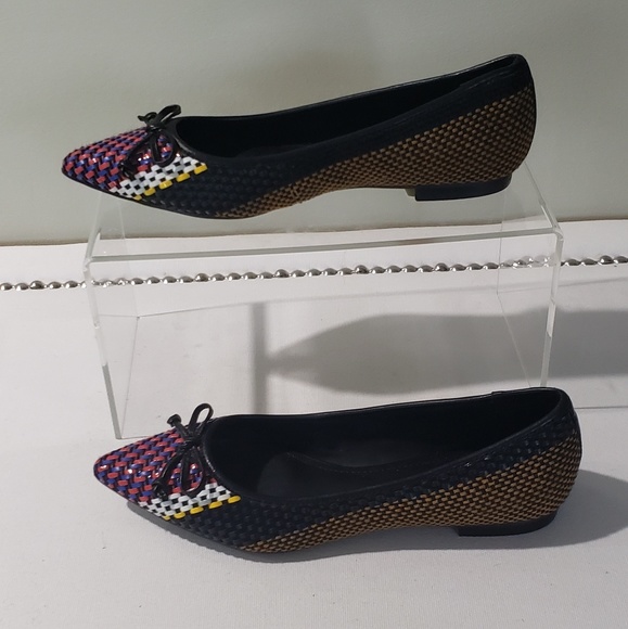 Marc Fisher Pointy Toe Flats Shoes - Picture 5 of 6